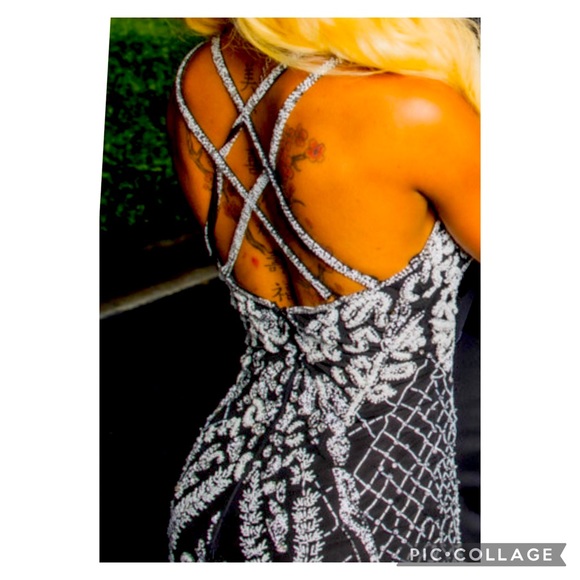 Dress by SHERRI HILL - Picture 6 of 13